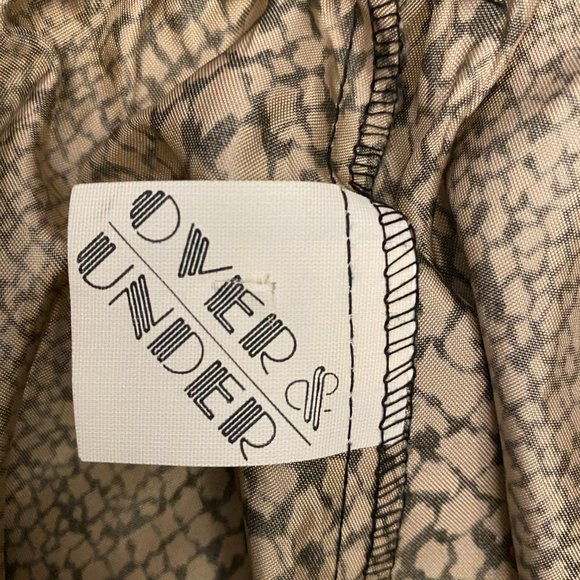 Over & Under Animal Print Pants - Picture 4 of 4